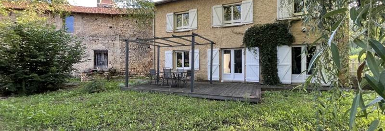 Maison 5 Pièces 97 m² à vendre à Prats-du-Périgord (24550)