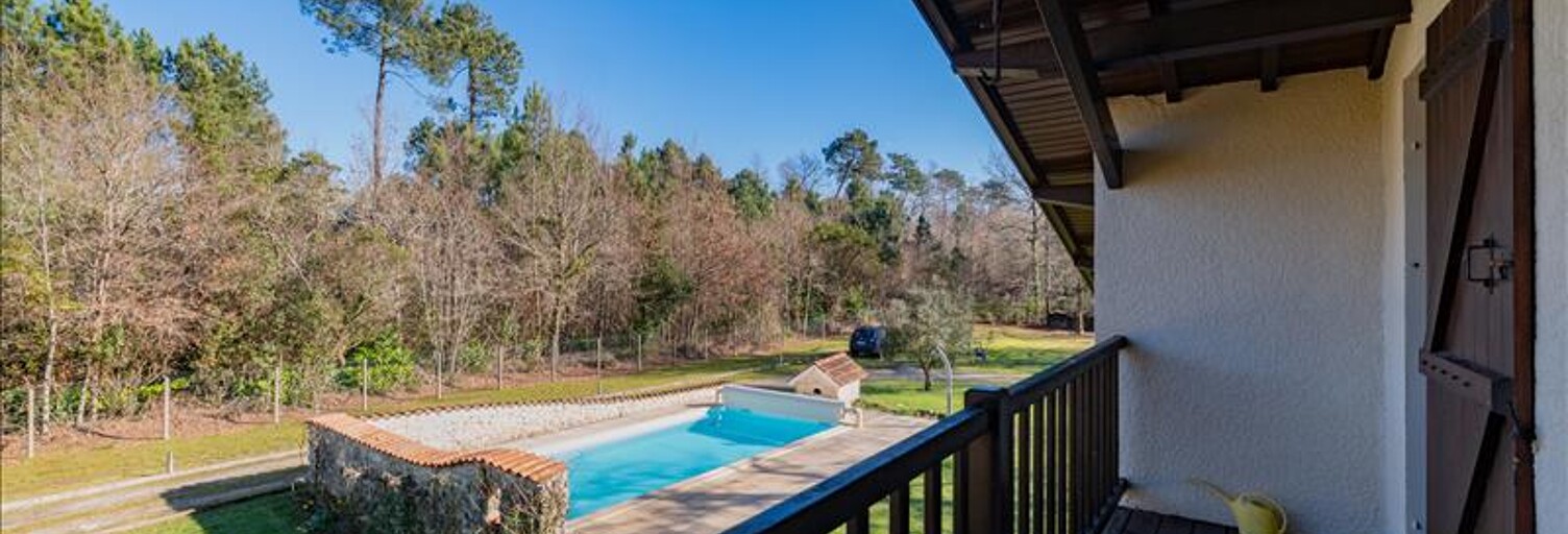 Maison 6 Pièces 140 m² à vendre à Saint-Sauveur (33250)