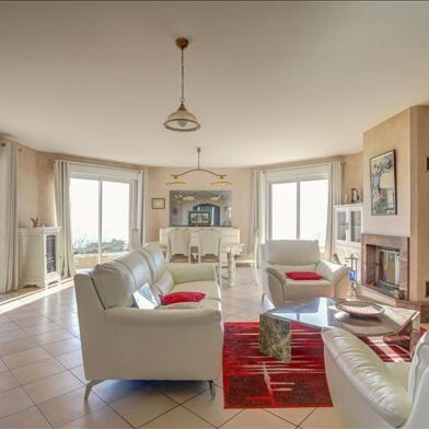 Maison 4 pièces 339000 €