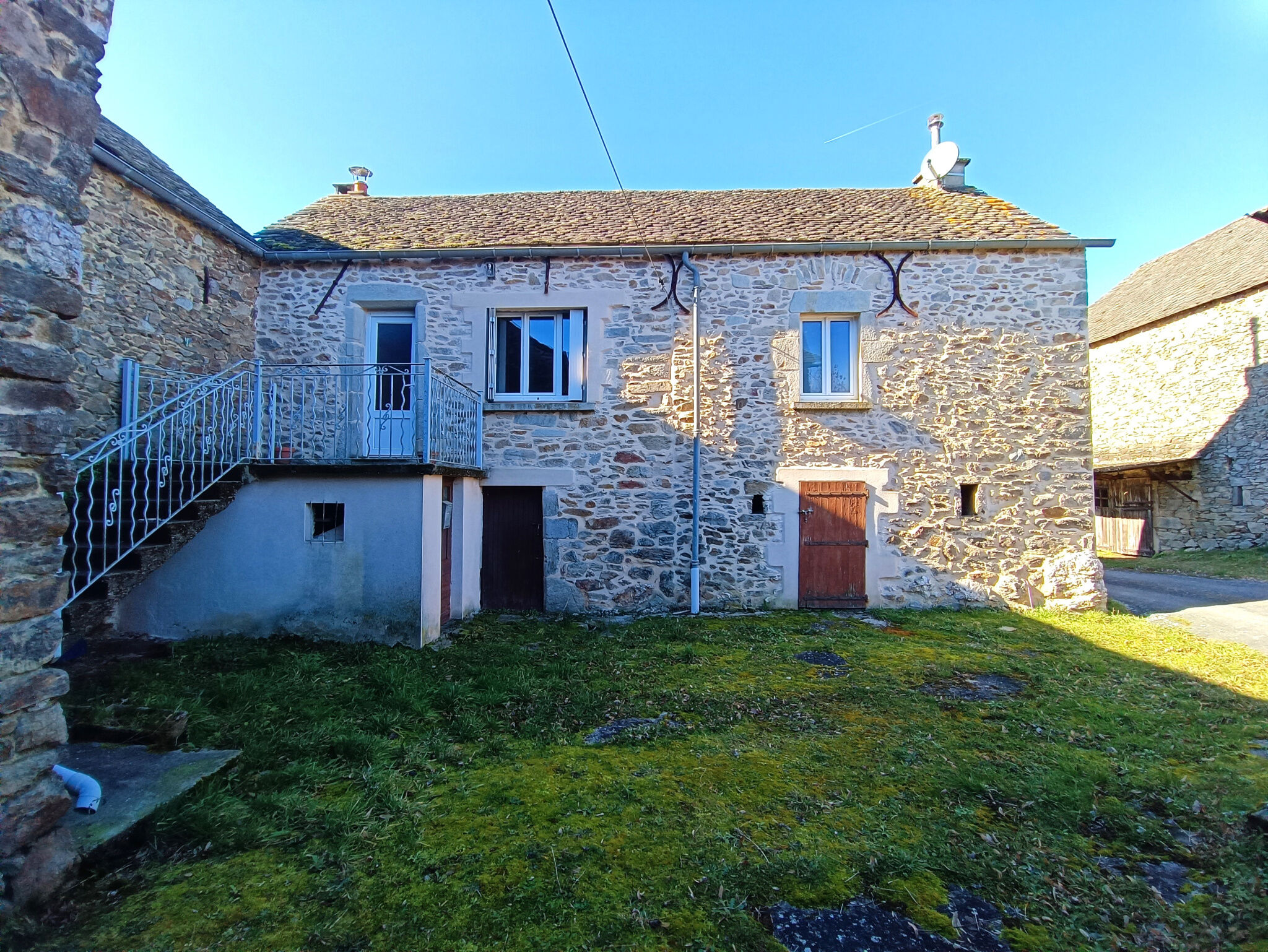 Villa / Maison  T4 à vendre Colombiès 12240