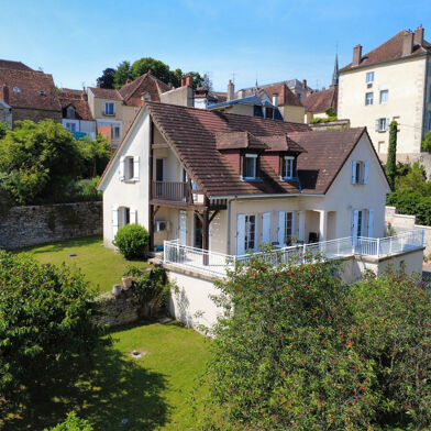 Maison 7 pièces 350000 €