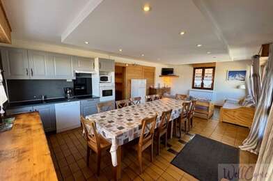 Appartement 4 pièces 249000 €