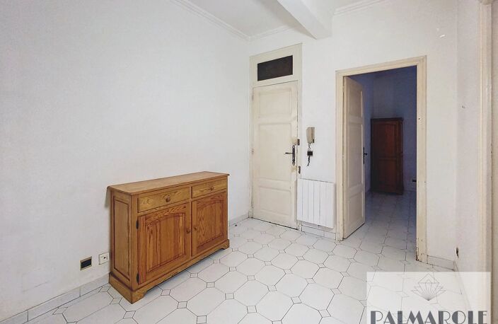 PERPIGNAN - Bel immeuble 3 appartements loués + extérieurs garage et cave — photo 5