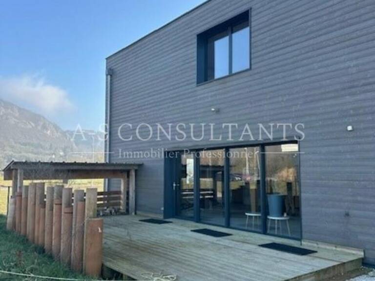 ENTREPOT à vendre — photo 1
