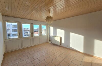 location appartement 683 € CC /mois à proximité de Lambesc (13410)