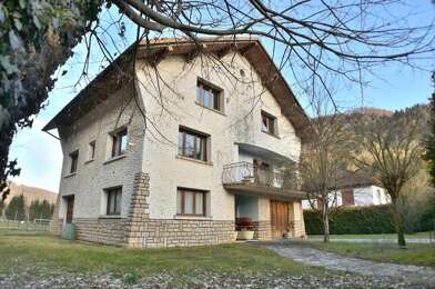 Maison 10 pièces 243000 €