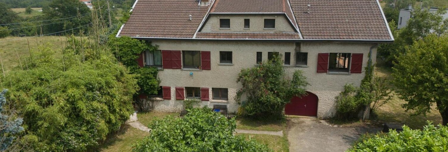 Maison 7 Pièces 203 m² à vendre à Dommartin (69380)