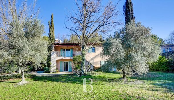 Villa / Maison 7 pièces  à vendre Aix-en-Provence 13100