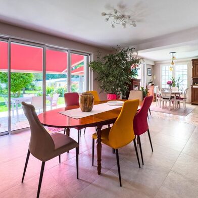 Maison 5 pièces 450000 €