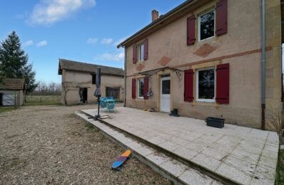 location maison 950 € CC /mois à proximité de Digoin (71160)