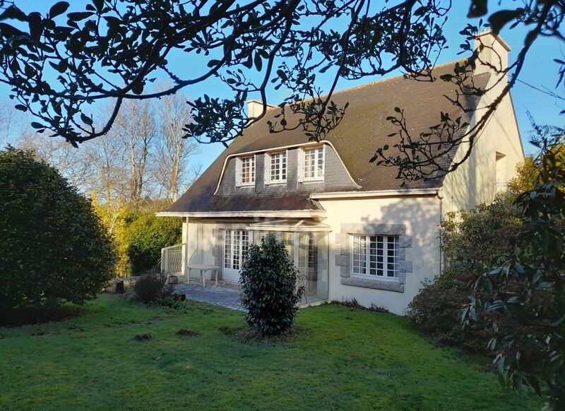 Villa / Maison 5 pièces  à vendre Plogonnec 29180