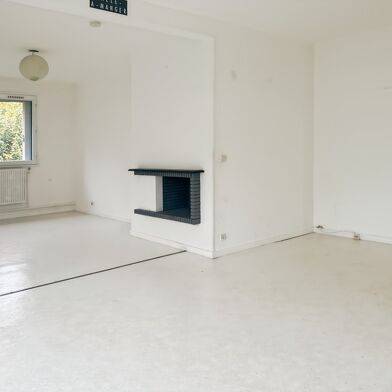 Appartement 4 pièces 118800 €