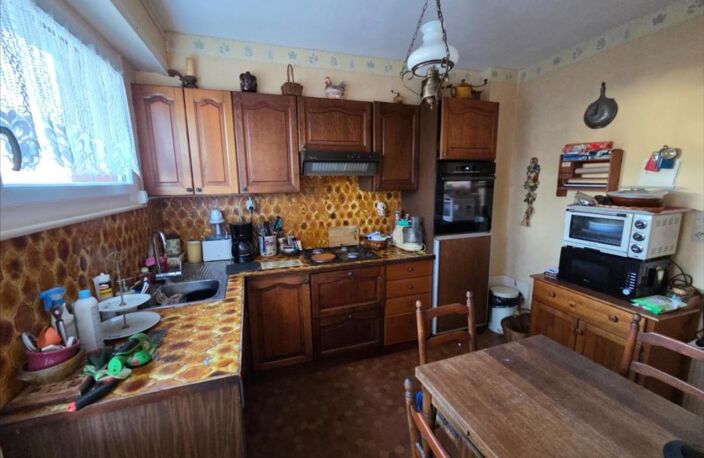 LAMBERSART - QUARTIER VERGHELLES     - MAISON EN BEL ETAGE DE 3 — photo 4