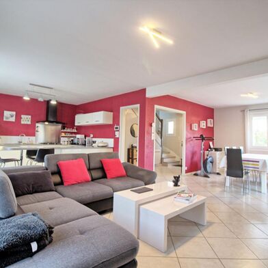 Maison 7 pièces 135 m²