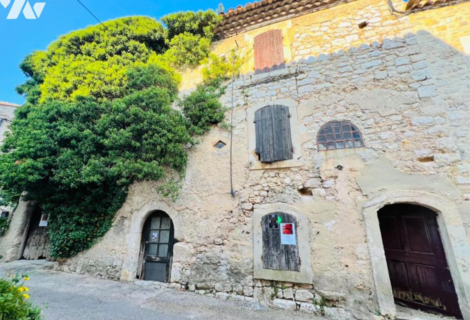 Vente maison 5 pièces 130 m² La Garde-Adhémar (26700) — photo 1