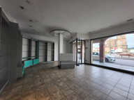 Local commercial de 130 m2, 17 Place Abbatiale 88480 Etival- — photo 3