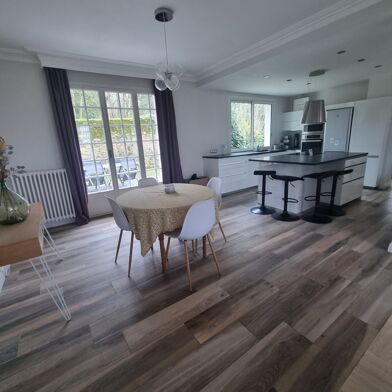 Maison 7 pièces 579000 €