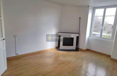 location appartement 650 € CC /mois à proximité de Soumoulou (64420)