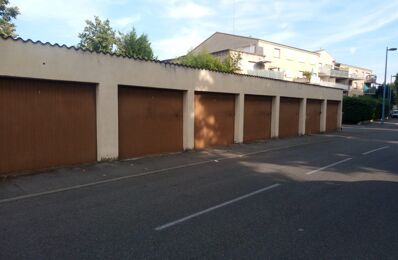 garage  pièces 14 m2 à louer à Bourg-de-Péage (26300)