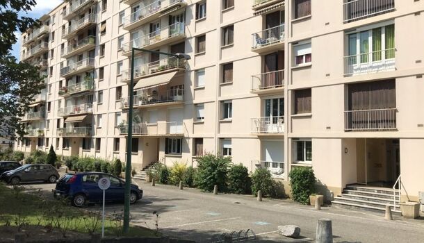 Appartement 2 pièces  à louer Romans-sur-Isère 26100