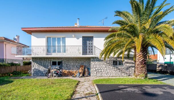 Villa / Maison 8 pièces  à vendre Anglet 64600