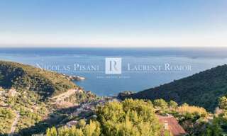 Terrain  848 m² à vendre à Èze (06360)