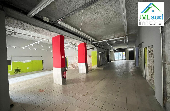 A Toulon en location un local de 210 m2 en centre ville. — photo 4