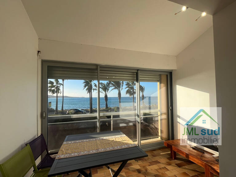 Appartement T2 avec Vue Mer et Stationnement Intérieur à SAN — photo 1