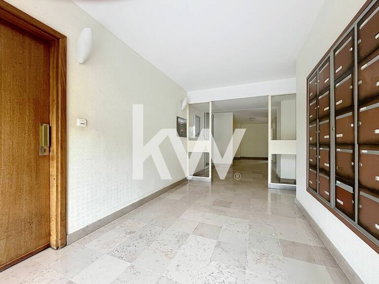 SECTEUR PAIX CATHEDRALE - APPARTEMENT T1 BIS — photo 1
