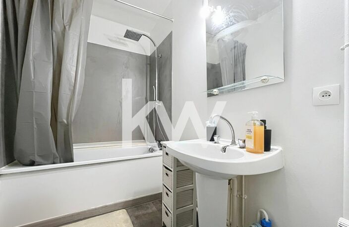 SECTEUR PAIX CATHEDRALE - APPARTEMENT T1 BIS — photo 5