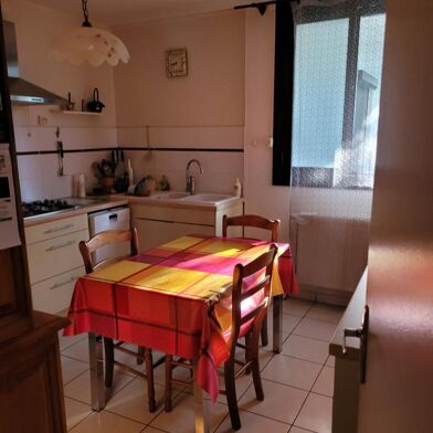 Appartement 3 pièces 189390 €