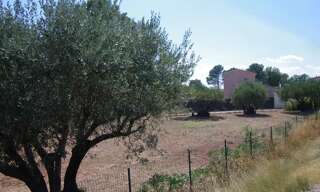 Terrain  1200 m² à vendre à Lorgues (83510)