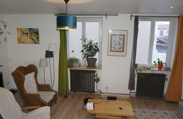 Saint-Etienne, maison de ville 100 m2 avec terrasse — photo 2