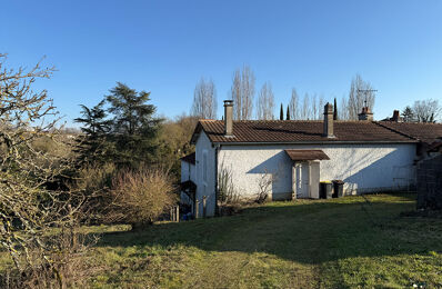 vente maison 118 000 € à proximité de Savigny-Lévescault (86800)