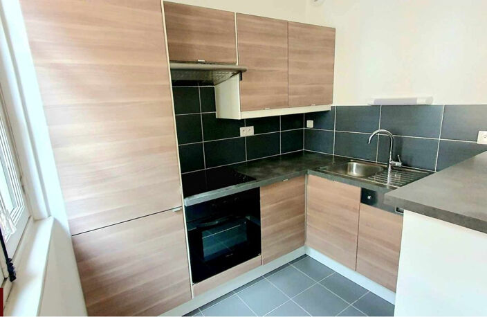 DIEPPE CENTRE - APPARTEMENT F2 DUPLEX / 3EME ÉTAGE / AUCUNS — photo 4