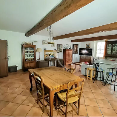 Maison 7 pièces 136 m²