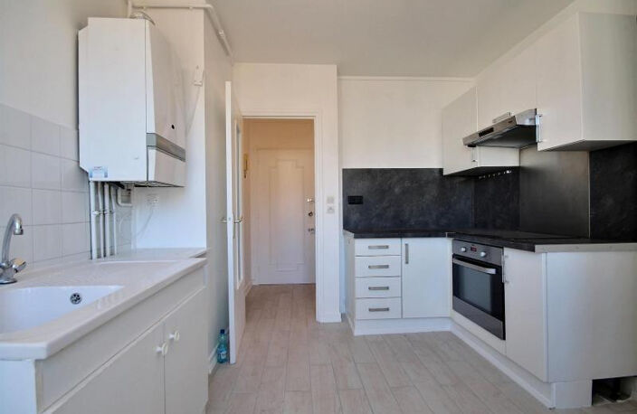 Appartement Grenoble 2 pièce(s) 38.40 m2 — photo 2