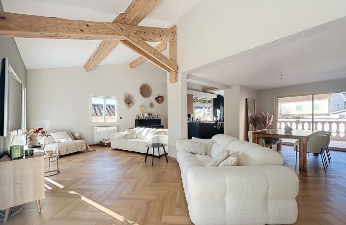 Charmante maison moderne et lumineuse avec piscine — photo 4