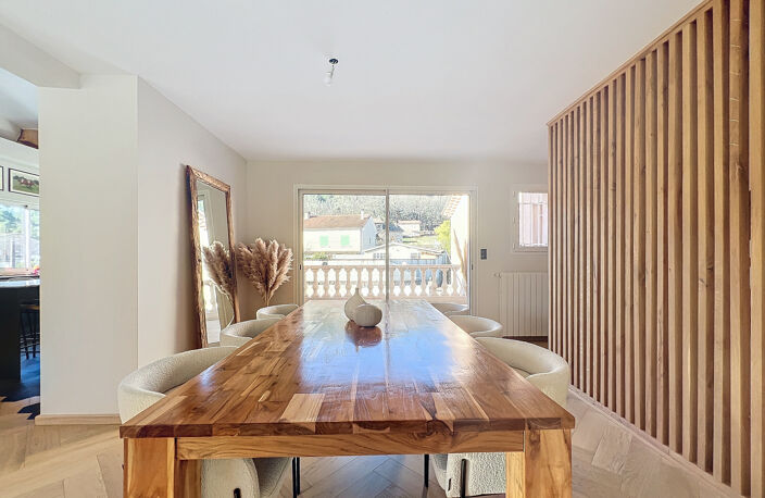 Charmante maison moderne et lumineuse avec piscine — photo 5