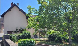 Maison  200 m² à vendre à Saint-Vallier (71230)