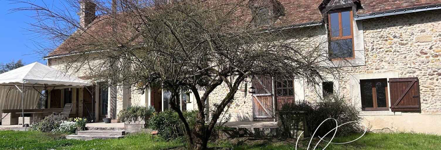 Maison 6 Pièces 253 m² à vendre à La Chapelle-d'Aligné (72300)