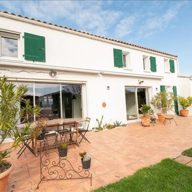 Maison 10 pièces 690000 €