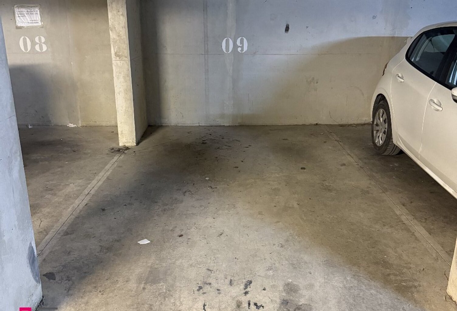 Parking intérieur — photo 1