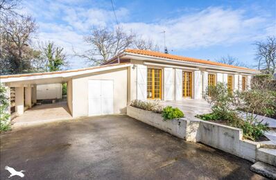 vente maison 599 830 € à proximité de Saint-Vivien-de-Médoc (33590)