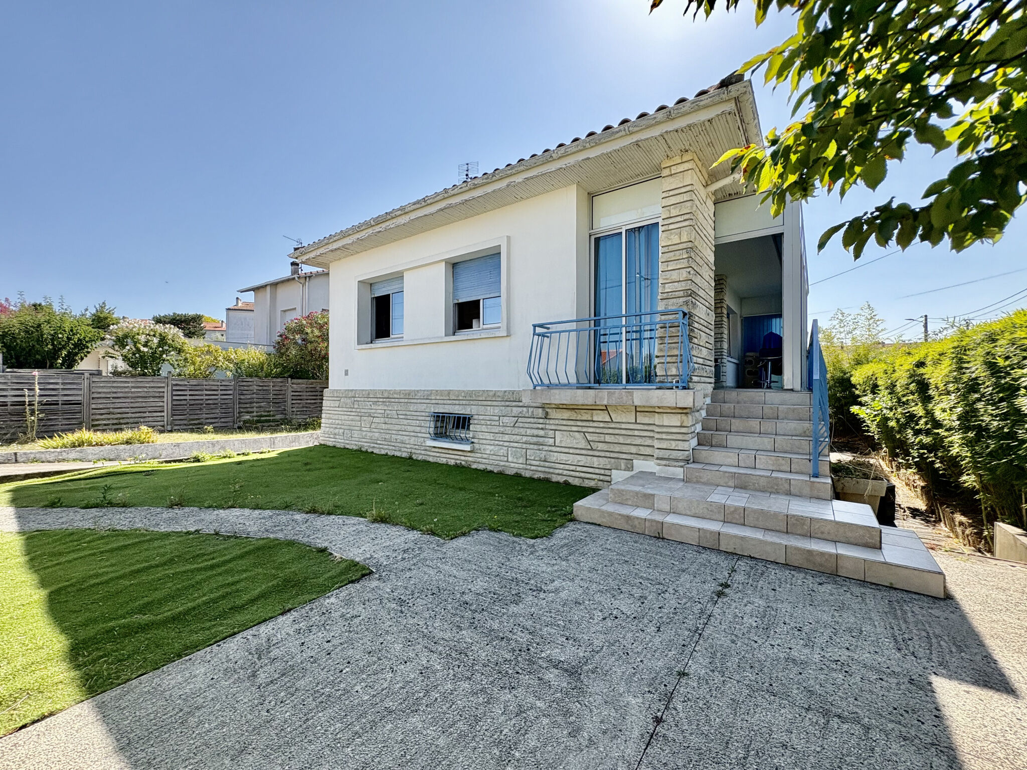 Villa / Maison  T8 à vendre Royan 17200