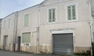 Maison 11 Pièces 200 m² à vendre à Saint-Bonnet-sur-Gironde (17150)