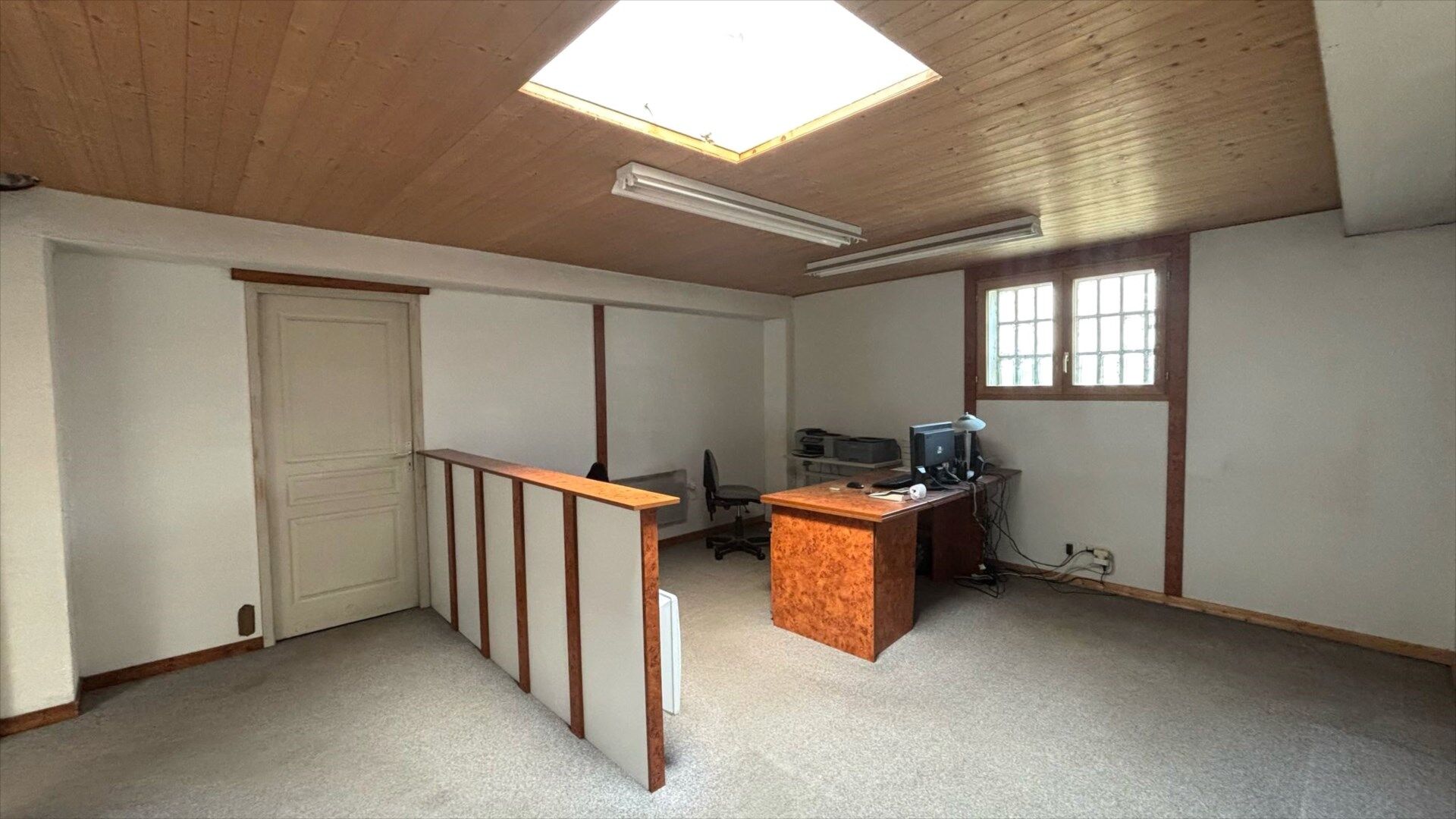 Local commercial  T6 à louer Annemasse 74100