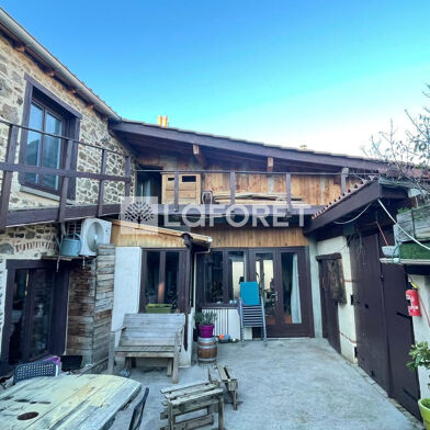 Maison 11 pièces 215000 €