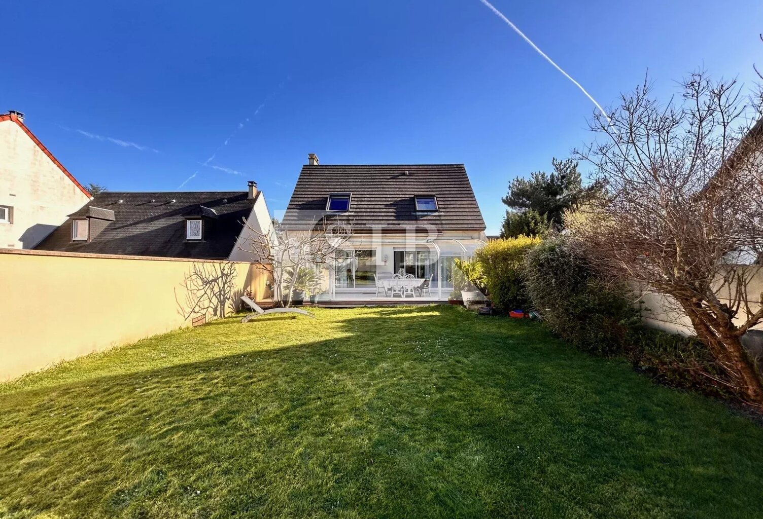 Maison 6 pièces avec sous-sol total - 148 m² — photo 1