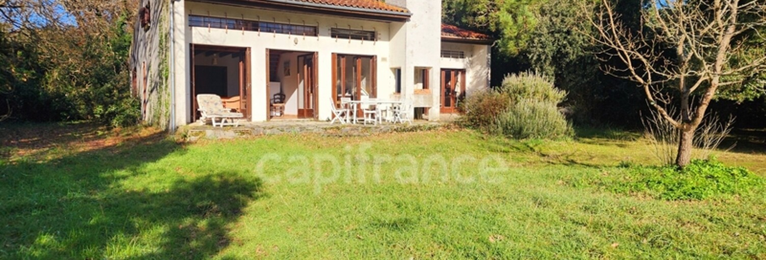 Maison 8 Pièces 200 m² à vendre à Saint-Pierre-d'Oléron (17310)